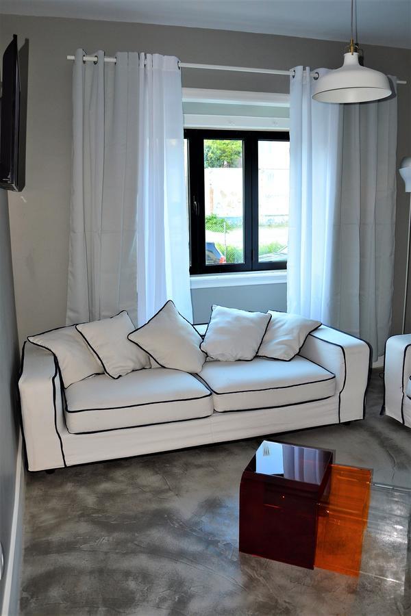 The Bridge Hostel Lisbon Luaran gambar